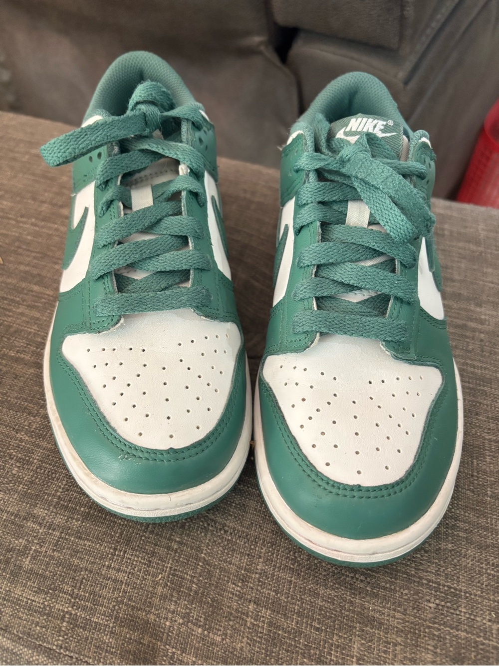 Nike Kids Green and White Low-Top Dunks - Picture 1 of 5